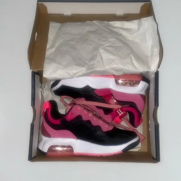 Air Jordan MA2 “Black Pinksicle” GS(Grade School) Youth Size 4Y/Women’s Size 5.5 - Picture 9 of 11